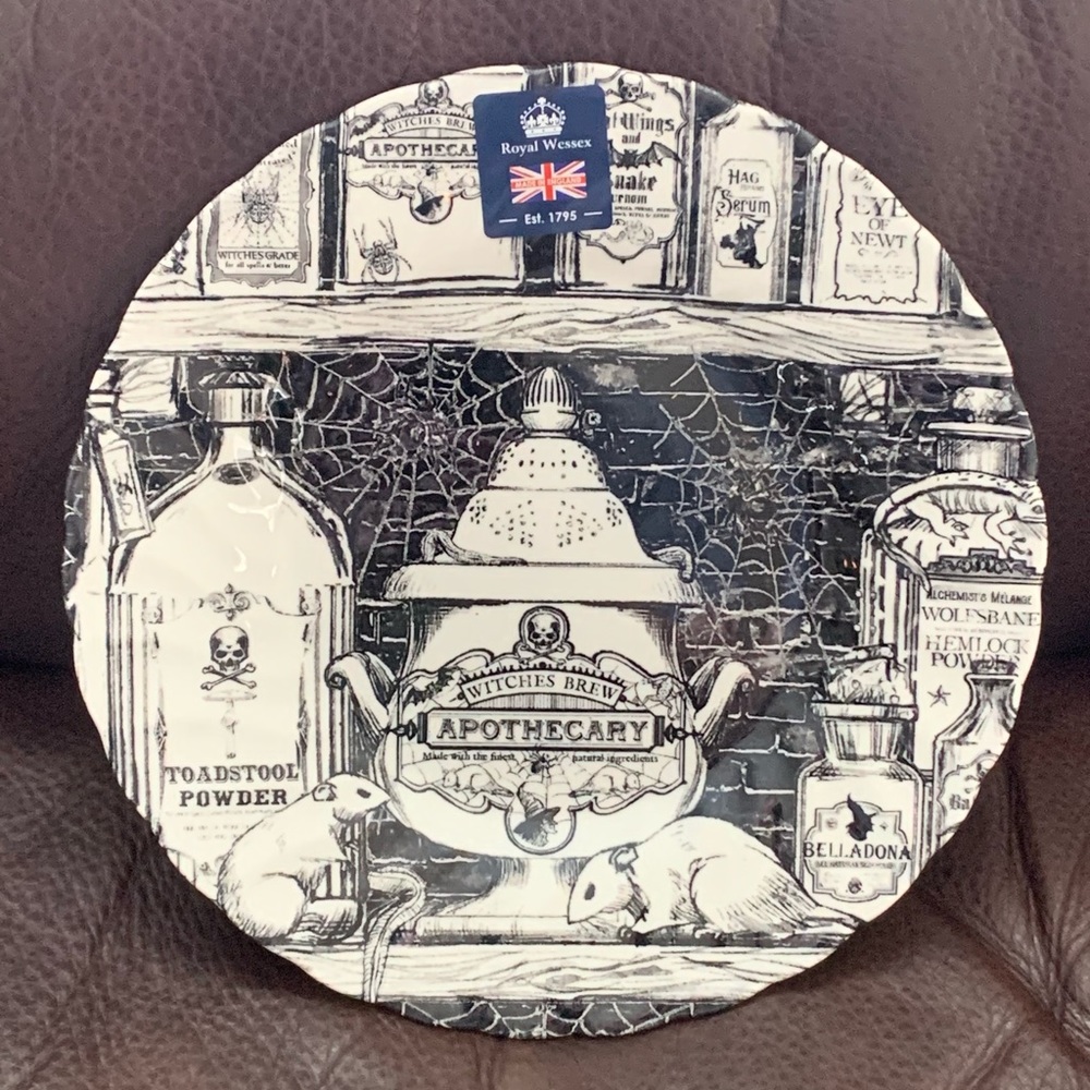 10” Apothecary Dinner Plate - Royal Wessex Halloween Potions Collection